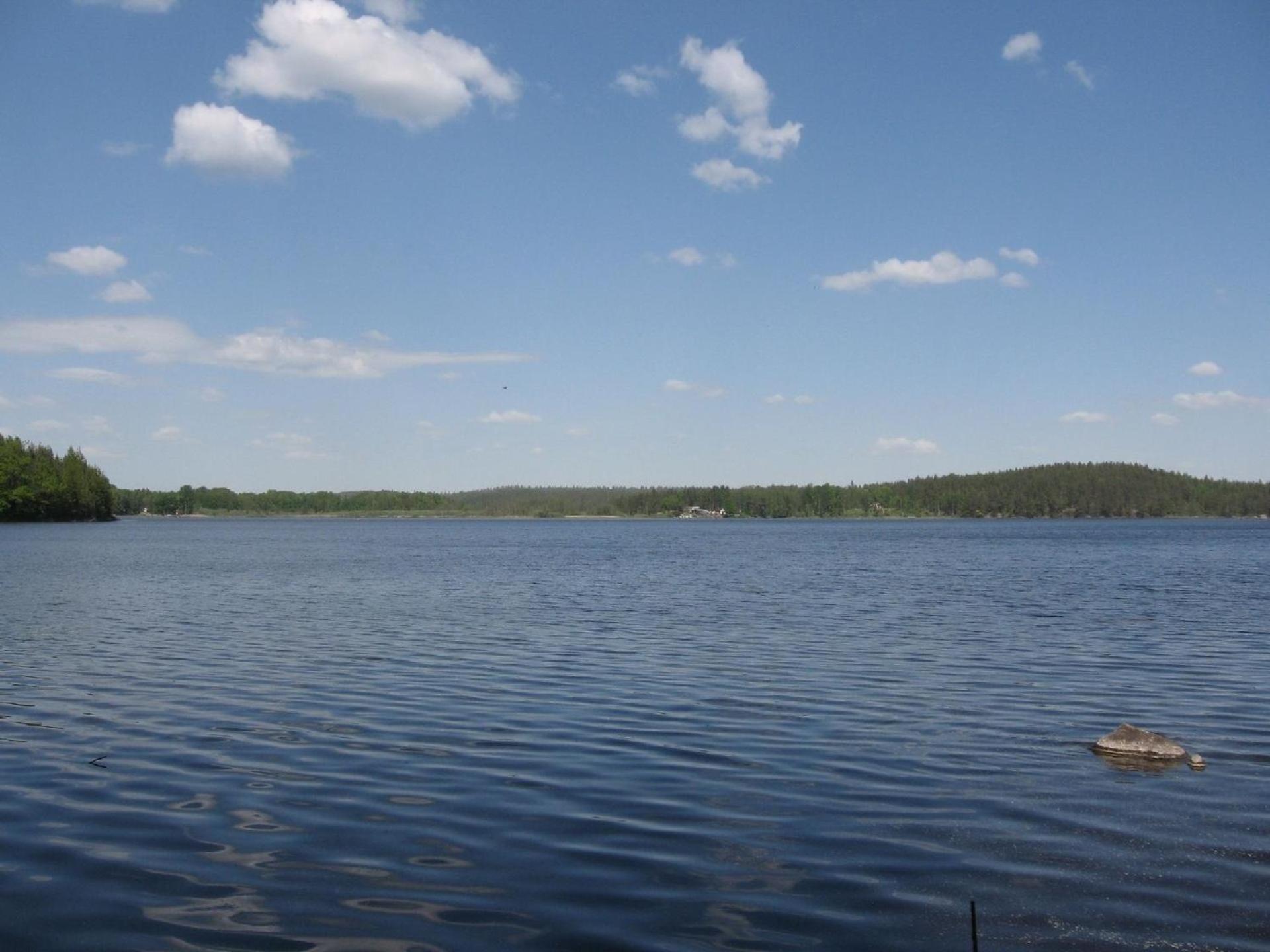 Ferienhaus In Malilla Boote Sauna See Zewnętrze zdjęcie